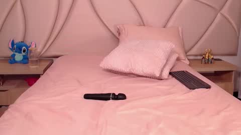 Vallery online show from September 30, 1:00 am