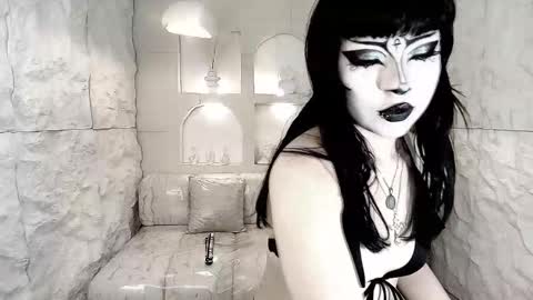 vampkitty_r online show from February 5, 1:14 pm