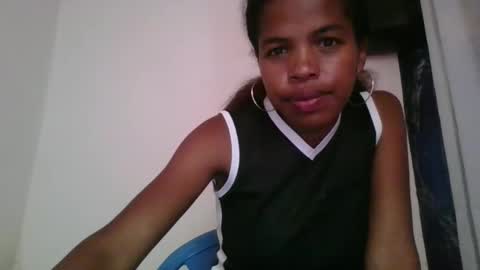 vanafiry online show from April 5, 8:24 am