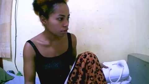 Snapshot of vanah344375 chatting on October 12, 4:42 pm vanah344375 online show from October 12, 4:42 pm