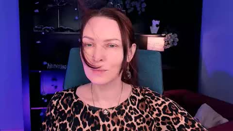 Vanda online show from January 10, 9:47 am