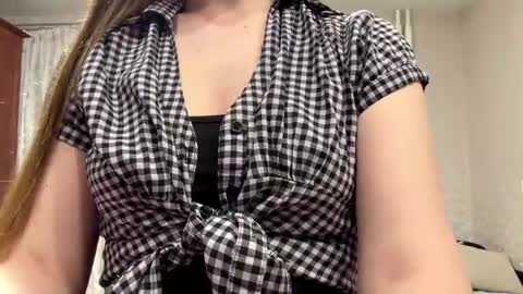 Stefania online show from May 3, 2:53 pm
