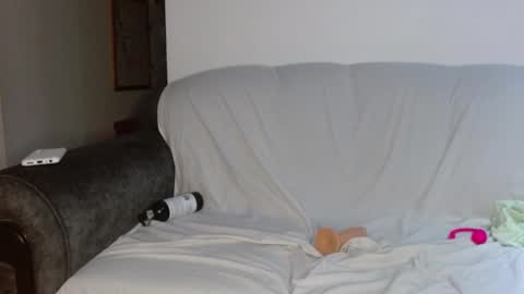 vanessa online show from October 31, 2:21 pm