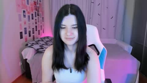 Vanessa online show from March 2, 5:01 am