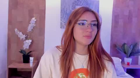 vanessa_foxyy online show from July 1, 10:09 pm