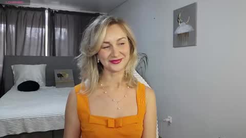 Vanessa  online show from October 7, 10:19 am