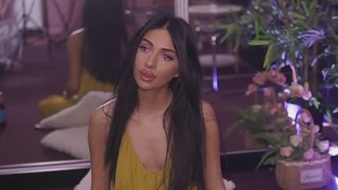 Vanessa online show from June 26, 6:20 pm
