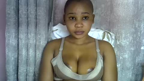 vanillavenus online show from August 9, 12:53 pm