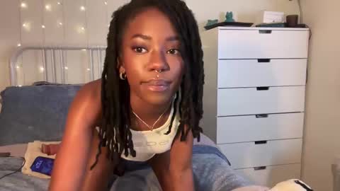 vanna88love online show from March 28, 12:44 am