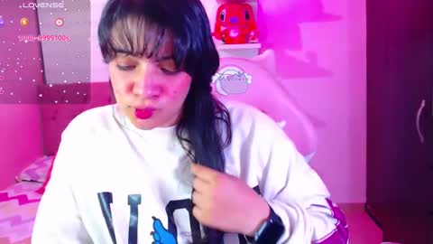 Snapshot of vannessa_shy chatting on December 24, 1:16 am Vanesa online show from December 24, 1:16 am