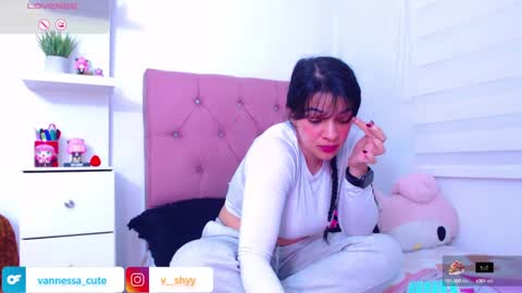 Snapshot of vannessa_shy chatting on September 12, 12:22 am Vanesa online show from September 12, 12:22 am