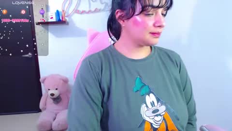 Snapshot of vannessa_shy chatting on March 4, 11:22 pm Vanesa online show from March 4, 11:22 pm