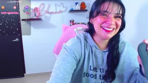 Snapshot of vannessa_shy chatting on January 31, 5:10 pm Vanesa online show from January 31, 5:10 pm