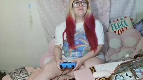 Veronica Lehane online show from June 14, 5:13 pm