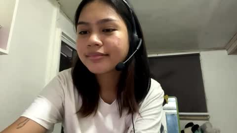 Sophie online show from June 4, 3:16 pm