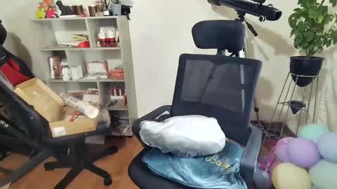 Im VelaI will be Christmas and New Year with my family December 22 to January 13 I will miss you guys. online show from November 11, 8:55 am