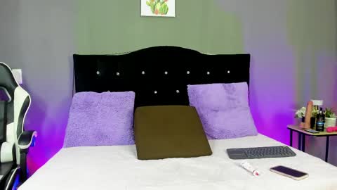 Velvet rebel15 online show from April 28, 12:42 pm