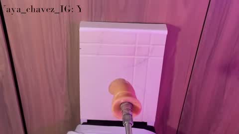 velvet_rosee_ online show from June 19, 2:09 pm
