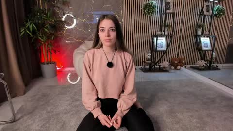 Velvet online show from April 20, 3:20 am