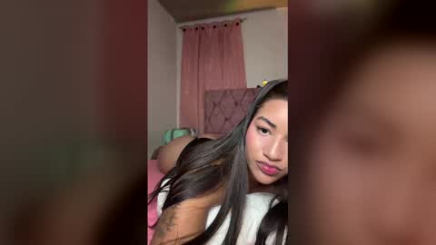 venezolana_sexy17 online show from July 8, 6:37 am