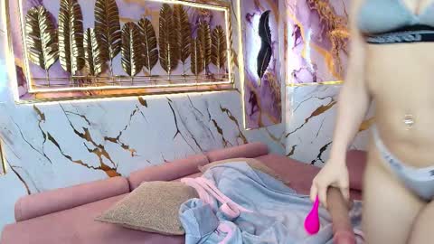 VALERIA online show from February 12, 8:10 pm