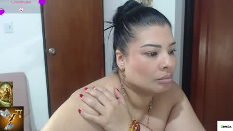 HI IM VENUS SMALL BOOBS  BIG HEART WARM PUSSY online show from May 16, 1:41 am