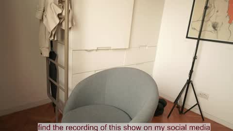 Bella online show from May 23, 10:13 am