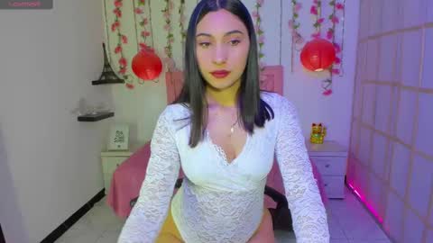 Mary online show from March 3, 1:15 pm