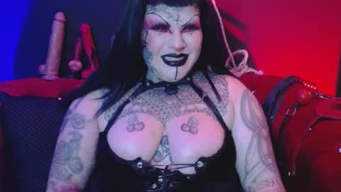 Snapshot of venus_rock chatting on September 11, 4:46 am Venus Ink online show from September 11, 4:46 am