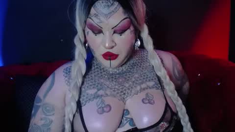 Snapshot of venus_rock chatting on October 16, 4:15 am Venus Ink online show from October 16, 4:15 am