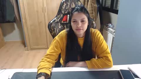 Snapshot of venus_sensual69 chatting on February 17, 8:38 pm Venus independent model online show from February 17, 8:38 pm