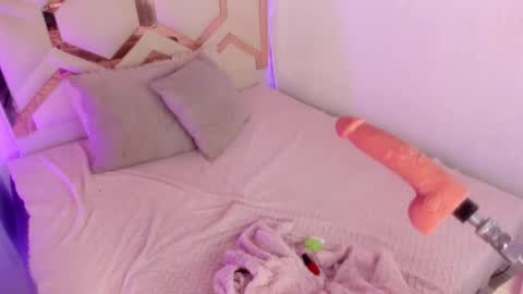  Venuss  online show from February 27, 7:08 am