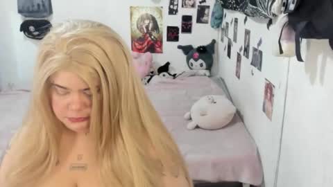 Venuss  online show from January 7, 12:19 pm