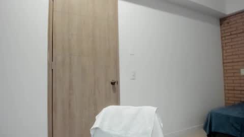 Vera online show from February 19, 11:03 pm