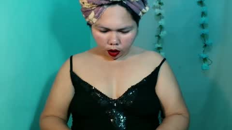 VERA online show from April 12, 1:47 pm