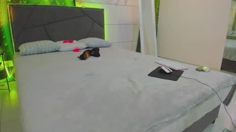 Vera online show from March 23, 2:23 pm