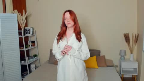 Delora online show from May 15, 7:49 pm