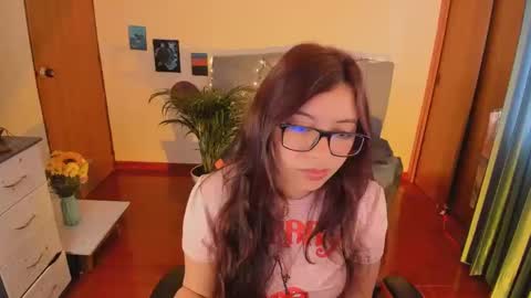 Verolake online show from September 9, 7:02 pm