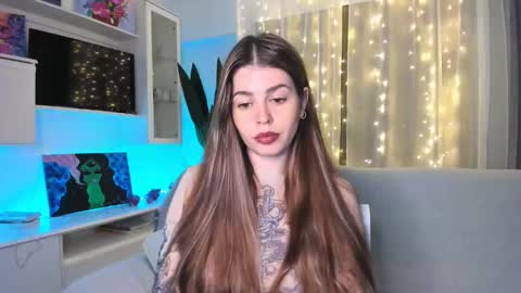 Lolitalolz online show from January 20, 9:11 pm