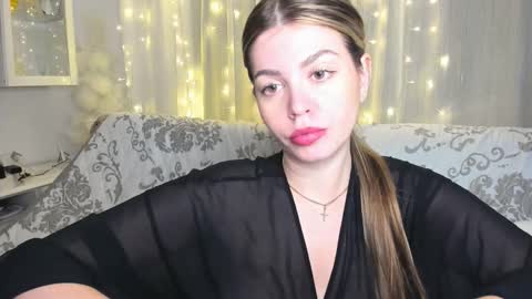 Lolitalolz online show from February 2, 9:36 pm