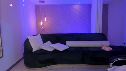 veronicablue1 online show from February 10, 12:08 pm