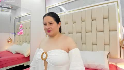 Veronica  online show from February 8, 12:31 pm