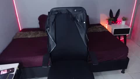 Miss Veronika online show from January 27, 6:09 pm