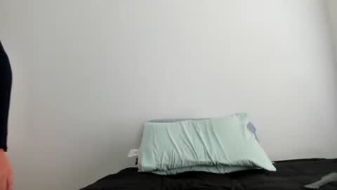 verysassypeachgoddess online show from March 14, 3:24 pm