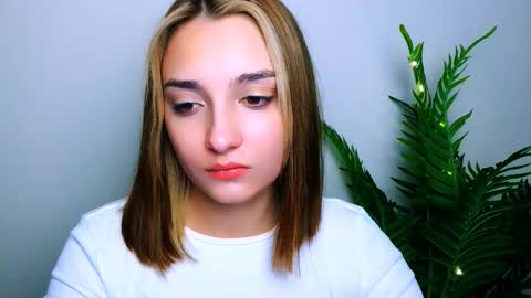 Ana online show from January 5, 5:27 pm