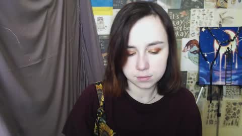 Snapshot of veryveryvery_shy chatting on March 1, 6:46 am veryveryvery_shy online show from March 1, 6:46 am