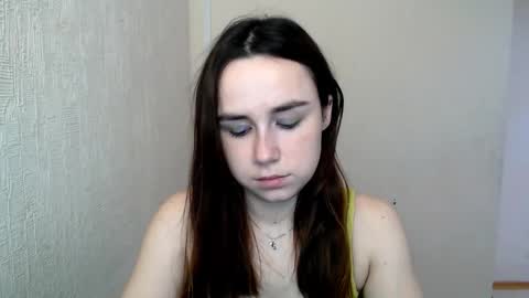 veryveryvery_shy online show from February 22, 7:20 am