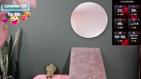 natalia gomez online show from March 18, 8:14 pm