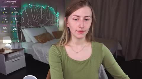 Snapshot of vespera_celeste chatting on October 13, 5:32 am Celeste online show from October 13, 5:32 am