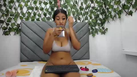 Frida online show from October 17, 11:57 am